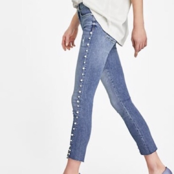 ZARA Pearl Embellished Light Wash Skinny Ankle Jeans size 8